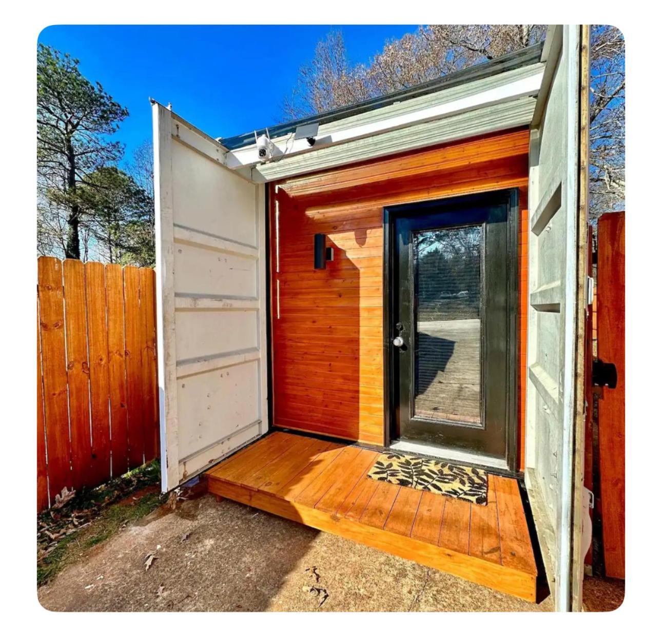 Nomehaus Shipping Container Studio Residential Neighborhood Athens Luaran gambar